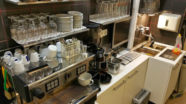 Kiskunfélegyháza, Kossuth Lajos u. 6, 6100