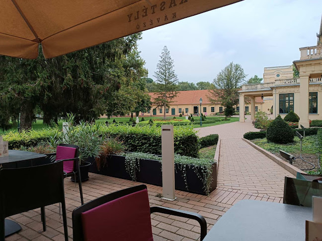 Kastély Kávézó