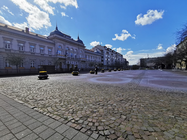 Korzó Kávéház - Vendéglátás