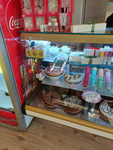 Comentarii opinii despre Sweets Látványcukrászda