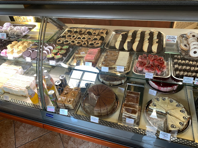 Édes Anna Cukrászda