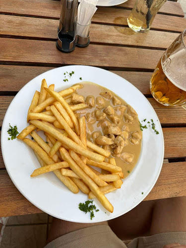 Opinii despre Bohem Cafe în Siófok - Vendéglátás