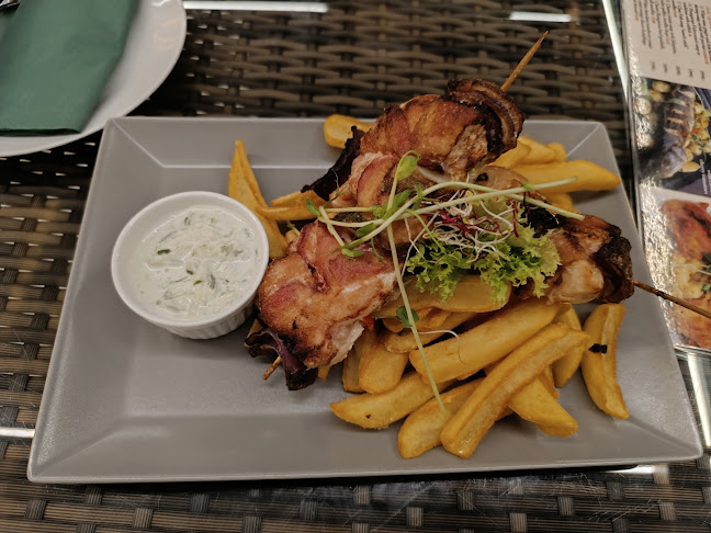 Opinii despre Szőnyi Étterem în Budapest - Vendéglátás