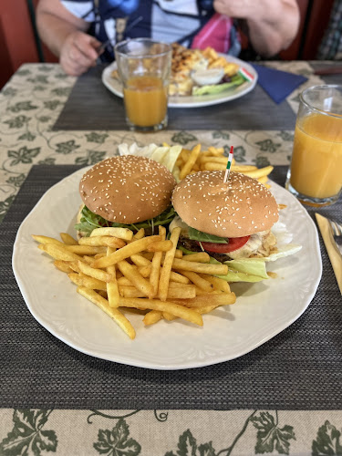 Comentarii opinii despre Texas Étterem