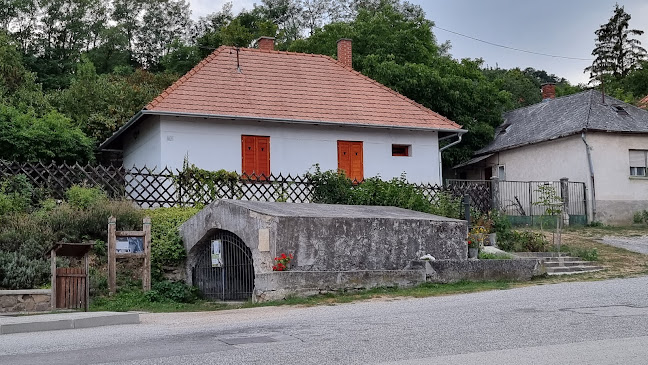 Comentarii opinii despre Klastrom Kocsma