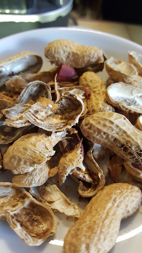 Gödör söröző - Vendéglátás