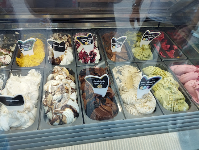 Opinii despre History fagyizó és terasz în Jászberény - Vendéglátás