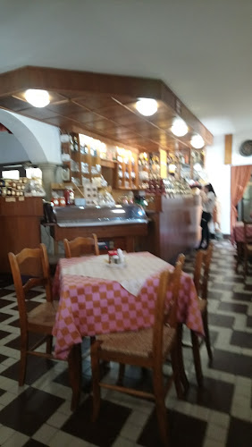 Comentarii opinii despre Lucullus Fogadó