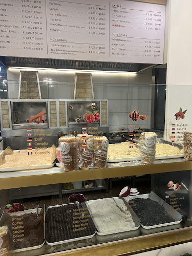 Budapest, Váci u 31, 1052