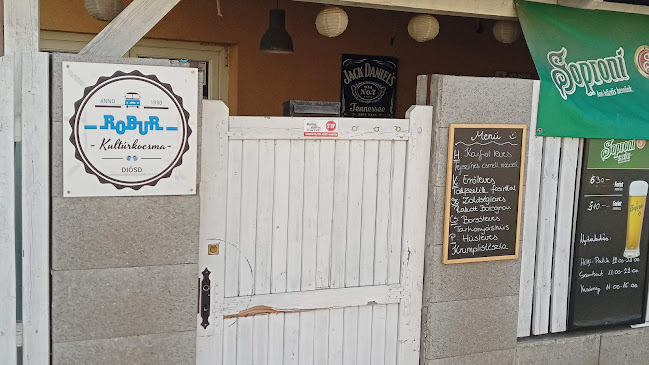 Robur Kultúrkocsma