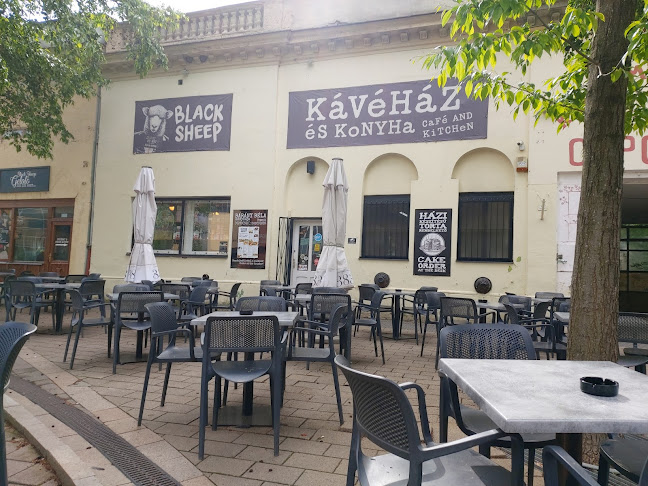 Comentarii opinii despre Black Sheep Kávéház Debrecen