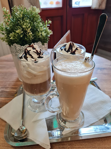 Napsugár Fagyizó - Vác