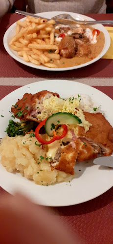 Négy Muskétás Étterem - Budapest