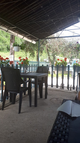 Comentarii opinii despre Kék Lóca Falatozó