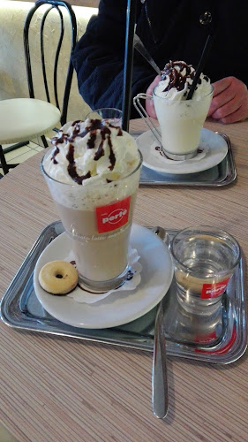 Opinii despre Dolce Vita Kávéház în Zalaegerszeg - Vendéglátás