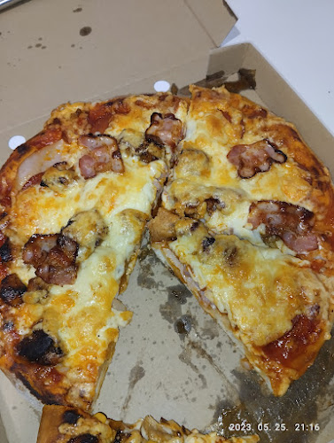 Opinii despre King's Pub Étterem és Pizzéria în Hort - Vendéglátás