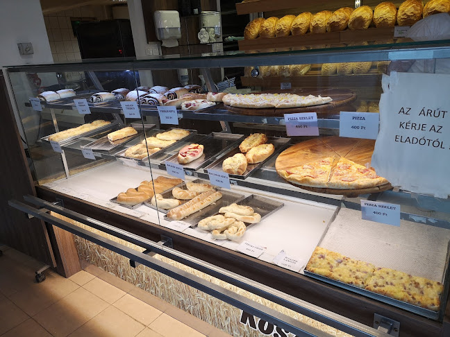 Likaj Albán Pékség - Múcsony