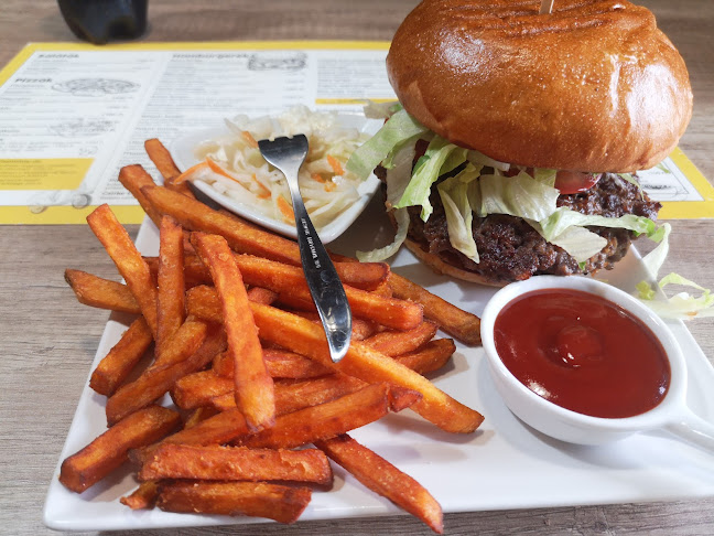 Hajdúszoboszló, Hőforrás u. 3, 4200