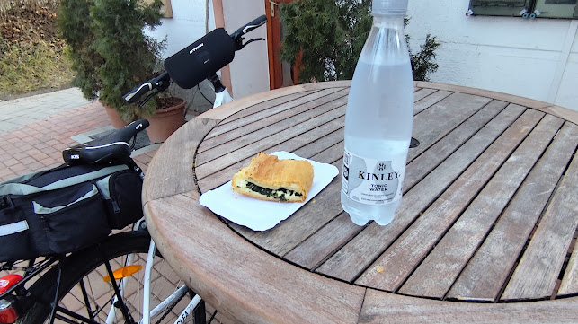 Opinii despre Monarchia Rétesház în Zebegény - Vendéglátás