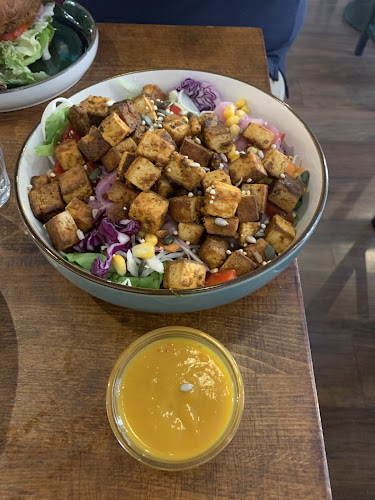 Comentarii opinii despre LYR Speciality Coffee and Food