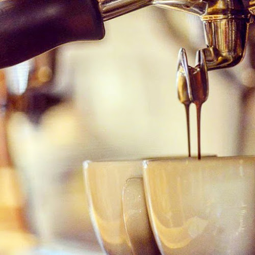 Opinii despre Beanlight Specialty Kávé Pörkölő în Csömör - Vendéglátás