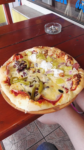 Comentarii opinii despre Corner pizza büfé