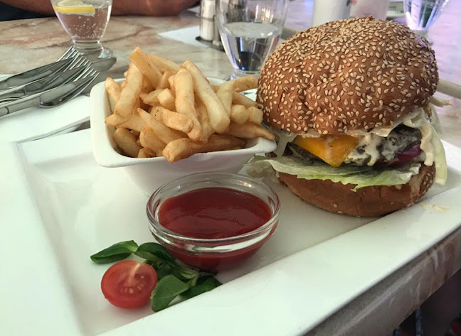 Opinii despre Belga Étterem és Söröző în Debrecen - Vendéglátás