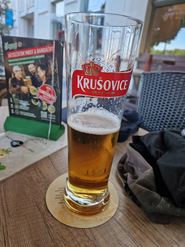 Baja, Szentháromság tér 11, 6500