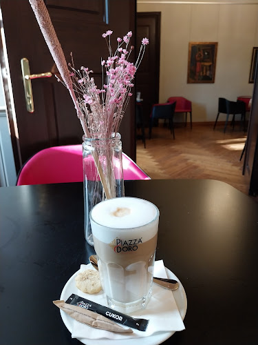 Kastély Kávézó - Vendéglátás