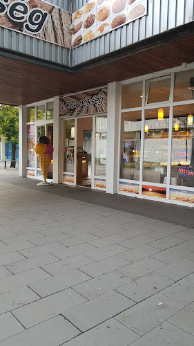 Lora Pékség - Vendéglátás