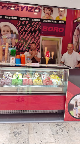 Opinii despre Boro fagyizó în Szeged - Vendéglátás