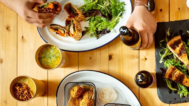 Opinii despre Freeride Street Food Bistro în Szentendre - Vendéglátás