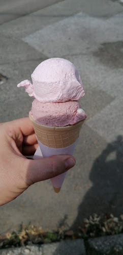 Comentarii opinii despre Harmos Fagyizó