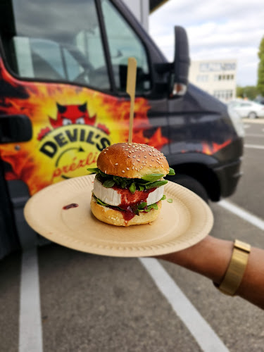 Páty, Május 1. u. 44, 2071