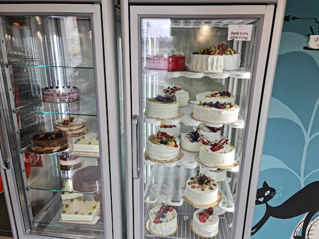 Szelet Cukrászda - Vendéglátás