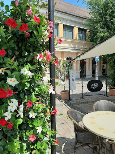 Comentarii opinii despre Pampalini Pizzéria és Étterem