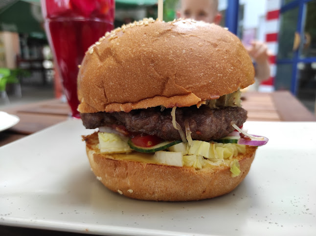 MEEX Bistro (Pizza, Hamburger) - Vendéglátás