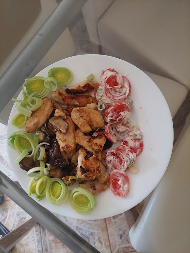 Comentarii opinii despre Oázis Étterem és Bár