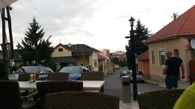 Comentarii opinii despre Creppy PalacsintaHáz Étterem & Center Miskolc