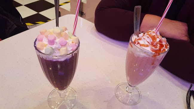 Budapest, Nagymező u. 37-39, 1065