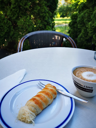 Pajtás Büfé Cukrászda