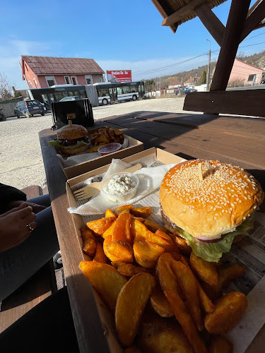 Food Island Szada - Vendéglátás