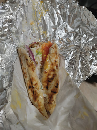 Gyros Taverna - Vendéglátás