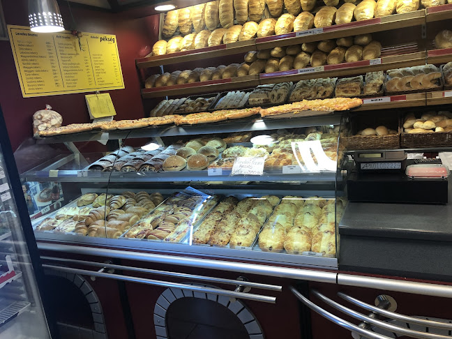 Comentarii opinii despre Muhadri Pékség