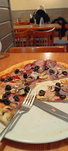 Comentarii opinii despre Bár-Ka Kávézó és Pizzéria