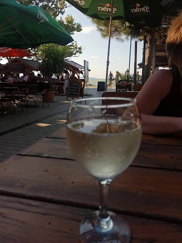 Parti büfé (Marcsi büfé) - Vendéglátás