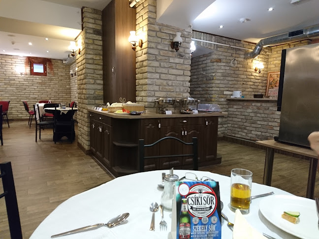 Comentarii opinii despre Partium Hotel