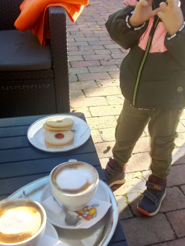 Comentarii opinii despre Flamingó cukrászda