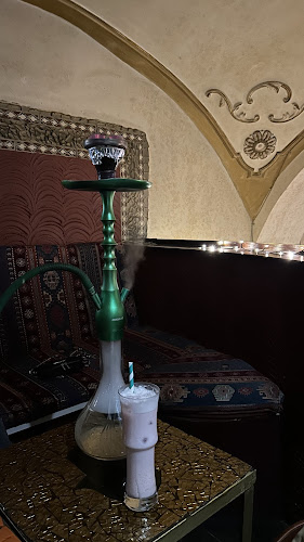 Habibi Shisha Bár | Hastánc