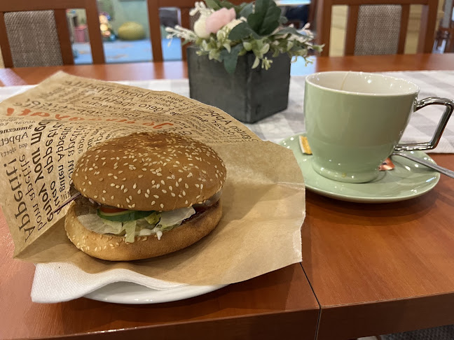 Mezei Cukrászda és Kávézó - Szárliget